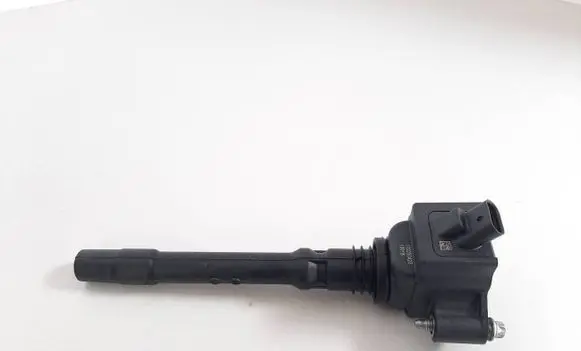 BMW M5 G90 High voltage ignition coil 8692611 12138692611