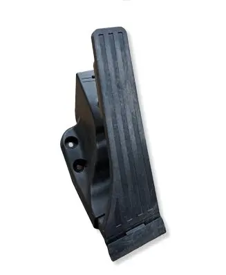 Mercedes-Benz C W205 Accelerator throttle pedal A2053000004
