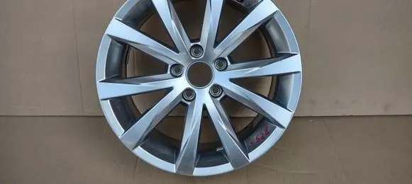 Volkswagen New Beetle R17 alloy rim 5C0601025BE