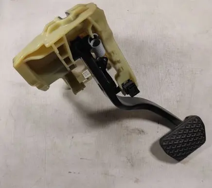 BMW 5 E60 E61 Brake pedal 6759950 6759947 675994707