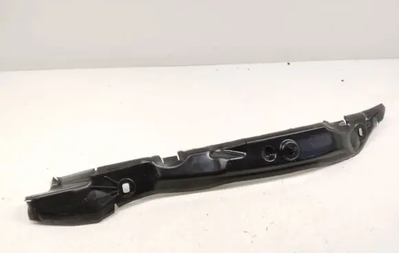 Volvo V60 Fender foam support/seal 32338464