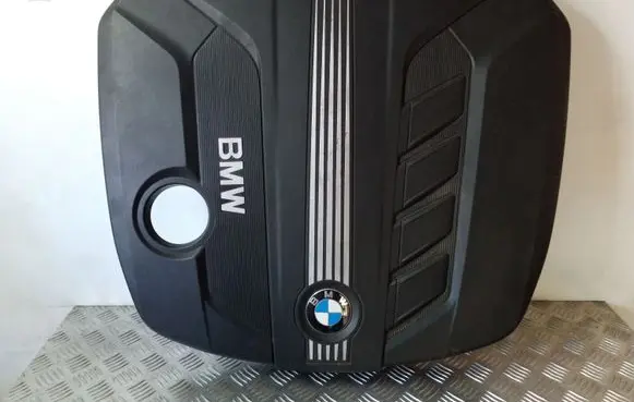 BMW 5 F10 F11 Engine cover (trim) 7802847