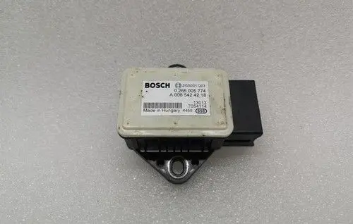 Mercedes-Benz G W461 W463 1st Gen ESP acceleration yaw rate sensor A0065424218