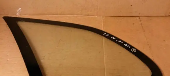 Toyota Corolla E110 Rear side window