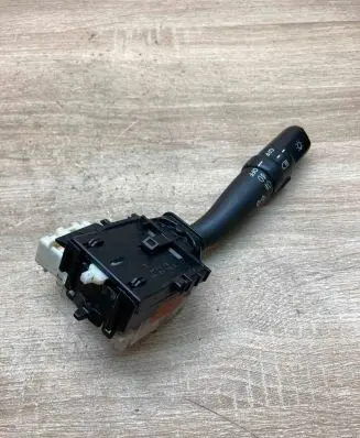 Toyota Corolla Verso AR10 Indicator stalk 173650A 8414005110