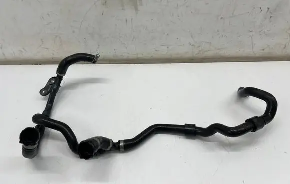 Porsche Taycan 9J1 Electric car engine cooling hoses/pipes 9J1122058