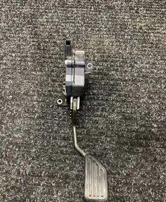 Toyota Yaris Accelerator throttle pedal 7811052010 1988007011 03H03B00082