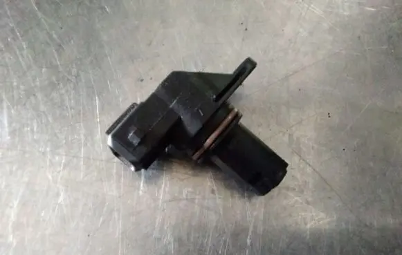 Renault Laguna II Camshaft position sensor 8200370572