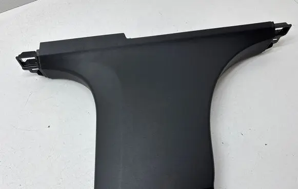 Volvo XC90 (B) pillar trim (bottom) 39829968