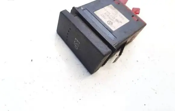 Volkswagen PASSAT B5.5 ESP (stability program) switch 3B0927134A