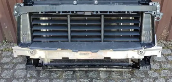 Porsche Cayenne (9Y0 9Y3) Radiator support slam panel 