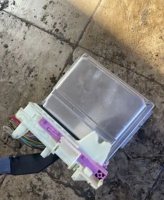 Volvo XC90 Engine control unit/module