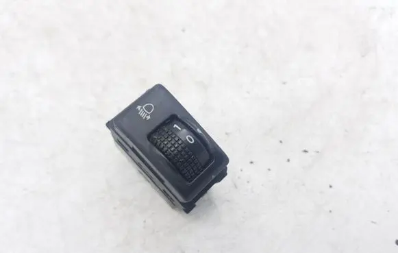Nissan X-Trail T30 Light switch 3Y17B