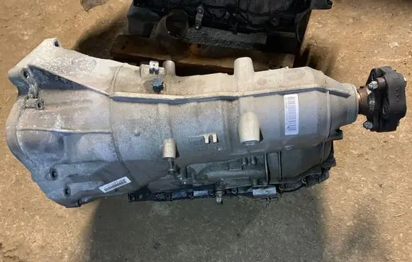 BMW 5 E60 E61 Automatic gearbox 7576177 071WNK 6HP21