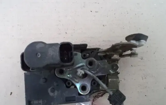 Fiat Marea Rear door lock