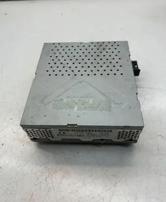 Mercedes-Benz E W211 Sound amplifier A2118274142