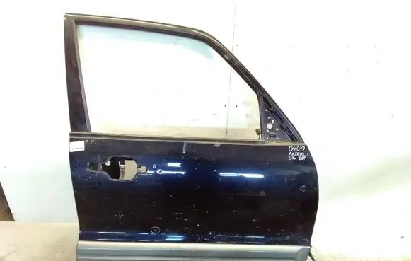 Mitsubishi Pajero Front door