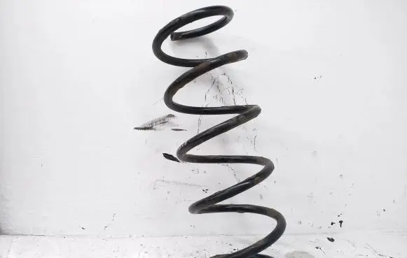 Mazda 3 III Rear coil spring