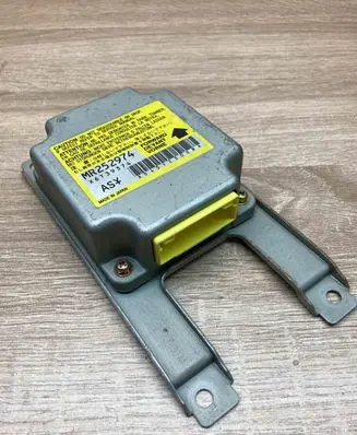 Mitsubishi Galant Airbag control unit/module MR252974