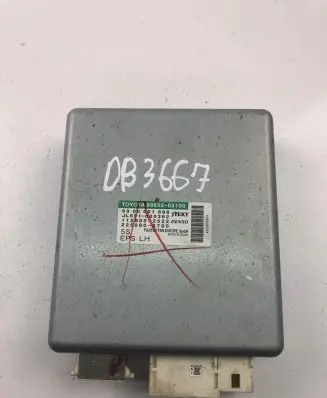 Toyota Avensis T270 Engine control unit/module ECU 8965005100