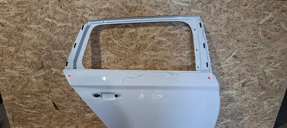 Skoda Superb B8 (3V) Rear door B003856