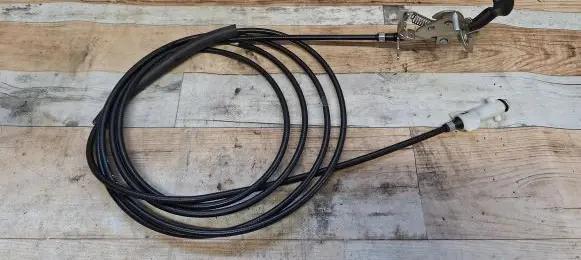 Toyota Corolla Verso AR10 Fuel cap release pull handle 