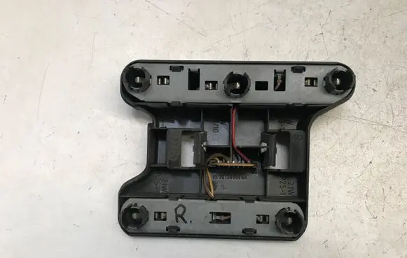 Ford Scorpio Tail light bulb cover holder 85GG13N004AA