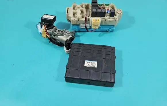 Mitsubishi Outlander Engine control unit/module ECU 1860A154 IMPRK1556293
