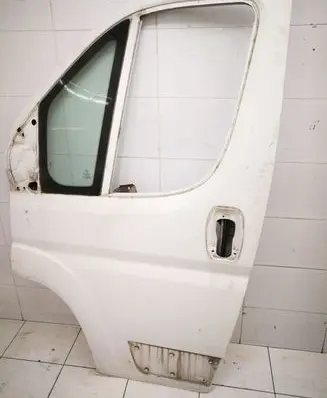 Fiat Ducato Front door