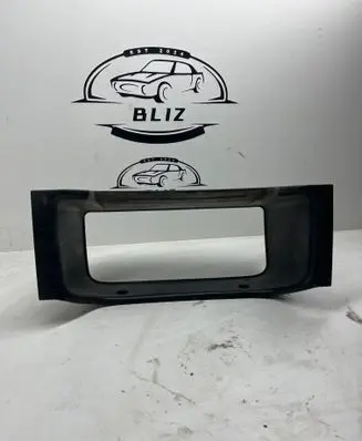 Volkswagen Transporter - Caravelle T4 Dashboard trim 7D0857237