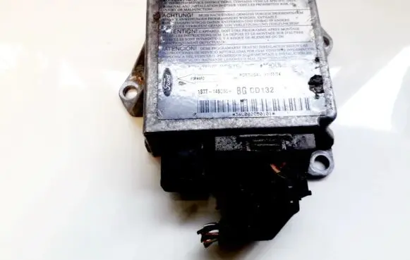 Ford Mondeo Mk III Airbag control unit/module 1s7t14b056bg cd132
