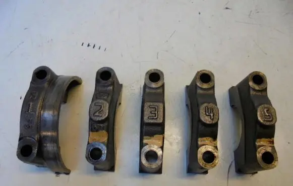 Renault Clio IV Driveshaft support bearing bracket 