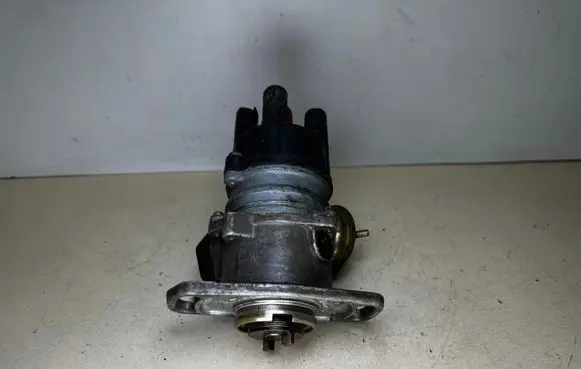 Ford Escort Spark distributor 84SF12100MA 41982K 84SF12K059AA
