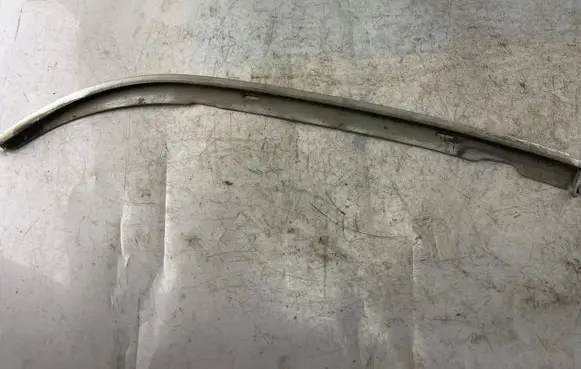 BMW 5 E39 Under headlight/headlamp trim 51138159305