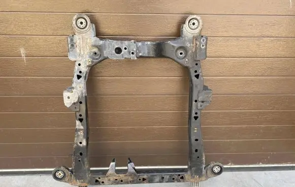 Opel Insignia A Front subframe