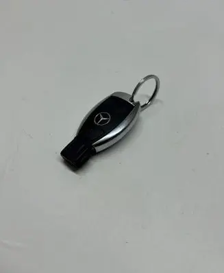 Mercedes-Benz C W205 Ignition key/card
