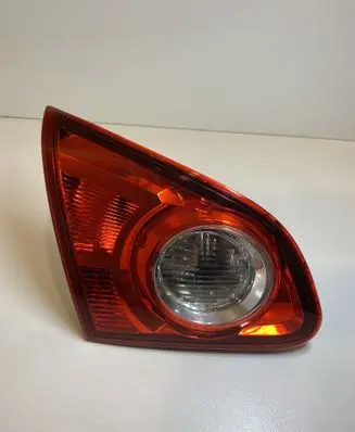 Nissan Qashqai Rear/tail lights 89071063