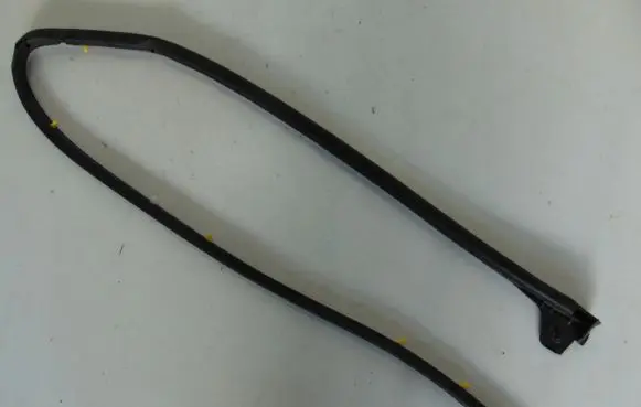 Citroen Berlingo Rubber seal rear door 9832997180