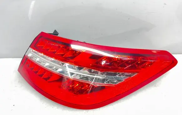 Mercedes-Benz E C207 W207 Rear/tail lights A2079060258