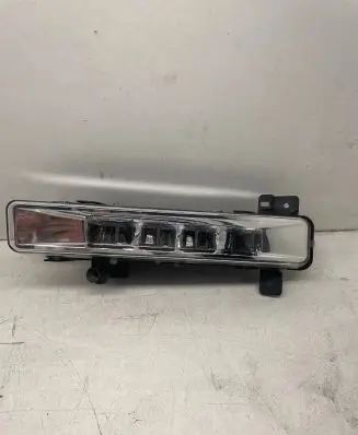 BMW 5 G30 G31 Front fog light 90051531