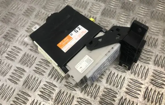 Toyota Prius (XW30) Other control units/modules 8922147300 8273047500