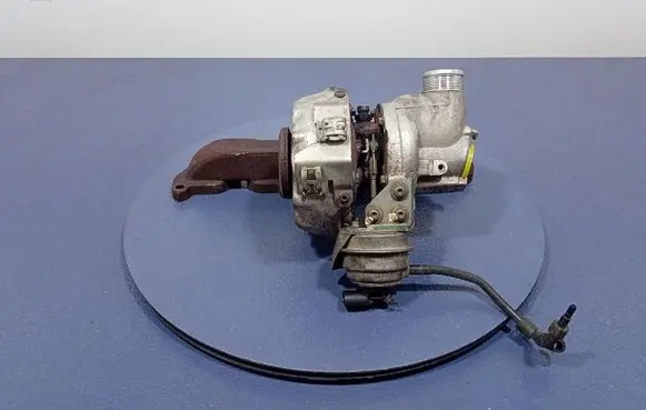 Volkswagen Golf Sportsvan Turbo system vacuum part 04L253020S