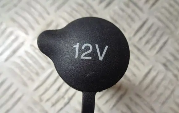 Ford Mondeo MK IV 12 V Socket (front) 