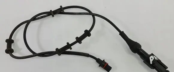 Jaguar XF X250 ABS brake wheel speed sensor 8W832C204AB