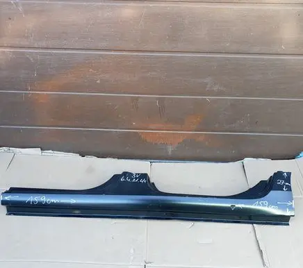 Skoda Superb B8 (3V) Rear sill (body part) 3V5809601 3V5809605