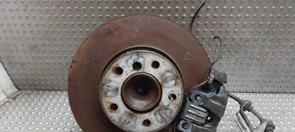 BMW 1 E81 E87 Front wheel hub 6764443