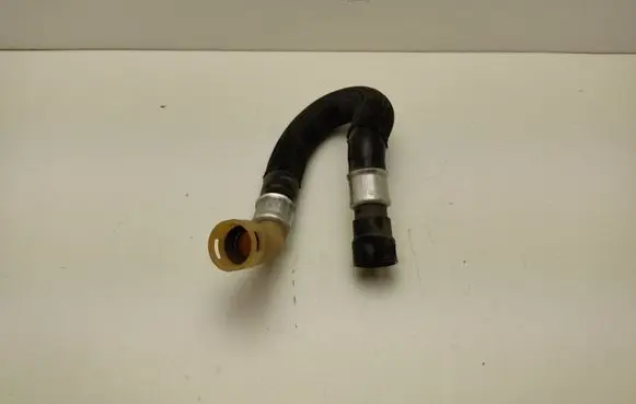Ford Mustang VI Engine coolant pipe/hose FR3318K579CC