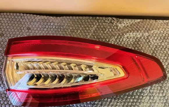 Ford Fusion II Rear/tail lights 2345641