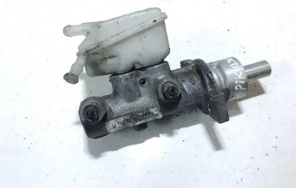 Citroen Xsara Picasso Master brake cylinder 0204024817