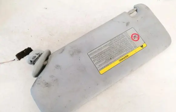 Toyota Avensis T250 Sun visor